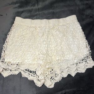 2 for 20$ H&M Shorts - Never Worn - Size XS - Perfect for the beach